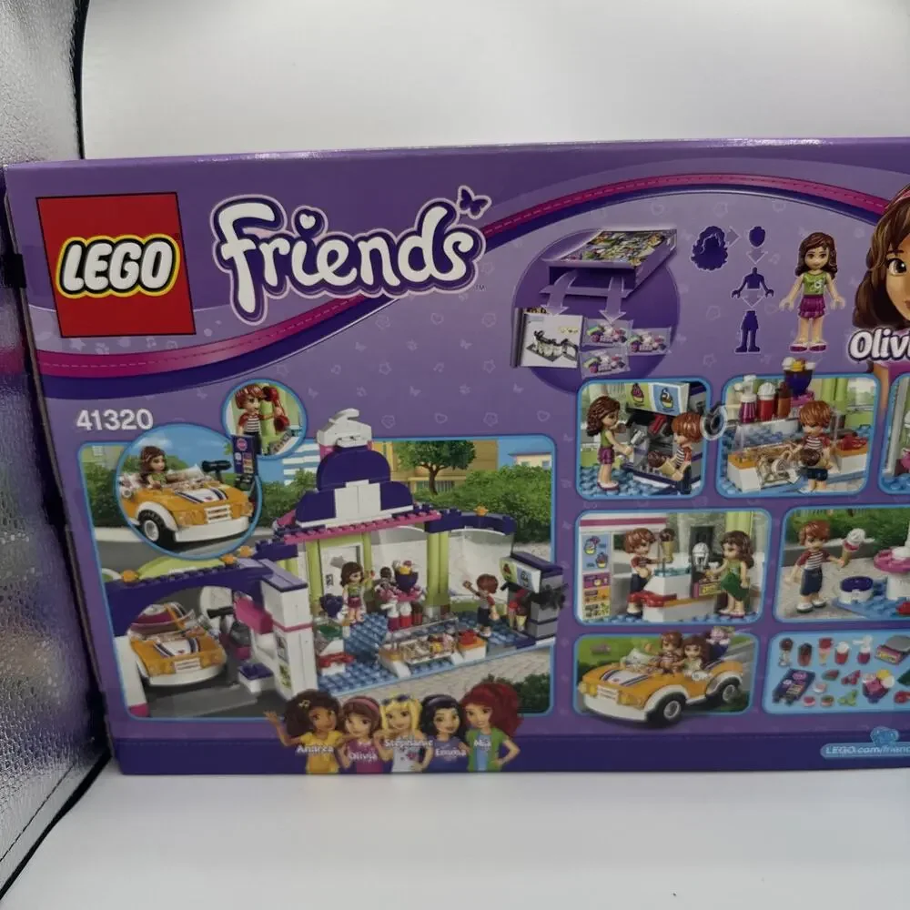 LEGO FRIENDS: Heartlake Frozen Yogurt Shop (41320) - Picture 2 of 9